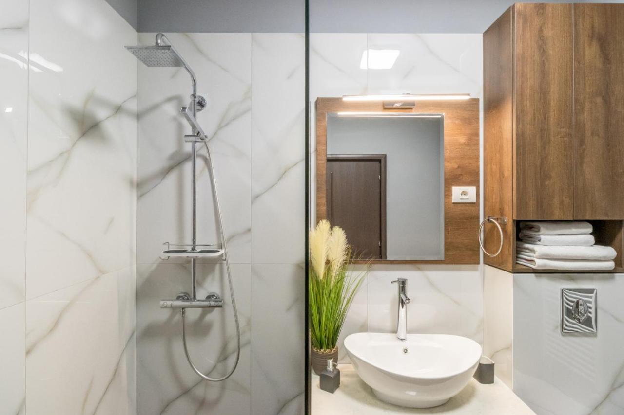 Modern Downtown Apartment 克卢日-纳波卡 外观 照片